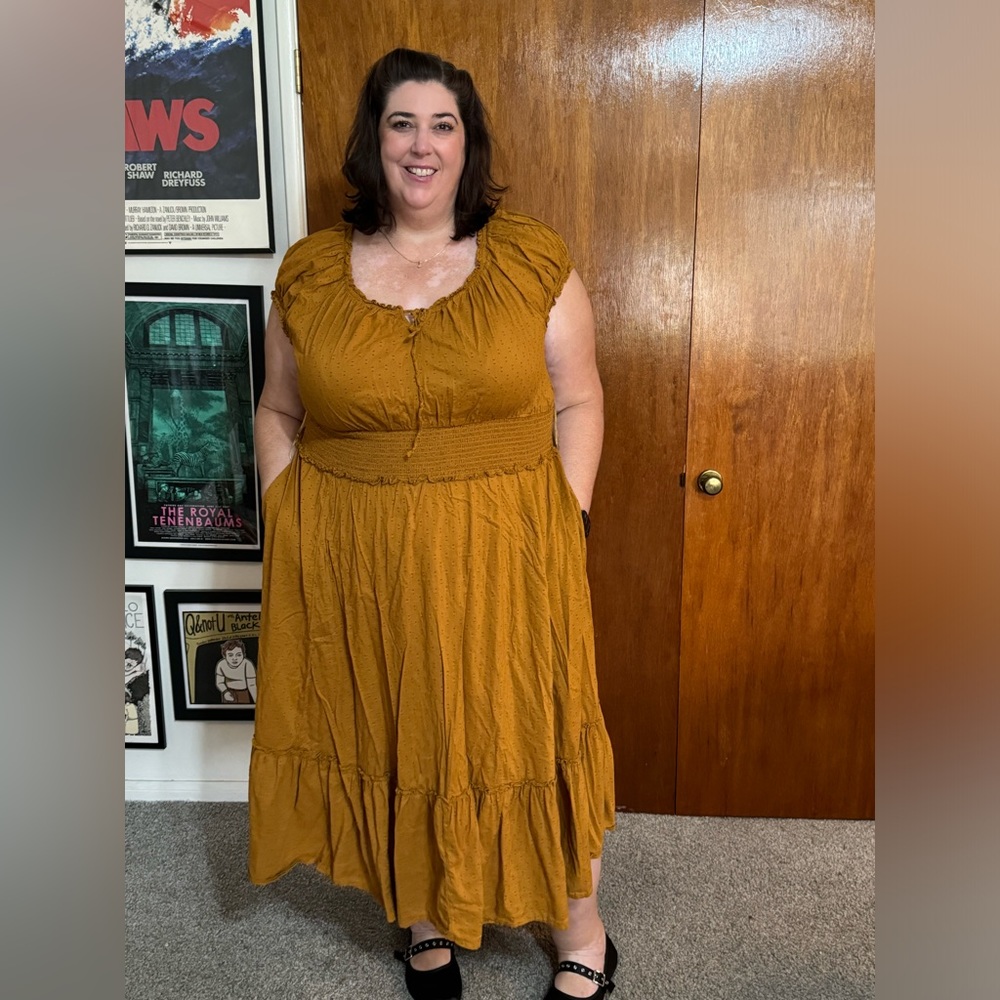 Old Navy size 4X mustard color Swiss dot midi dress.